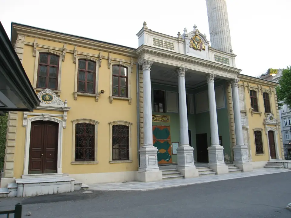 Teşvikiye Mosque