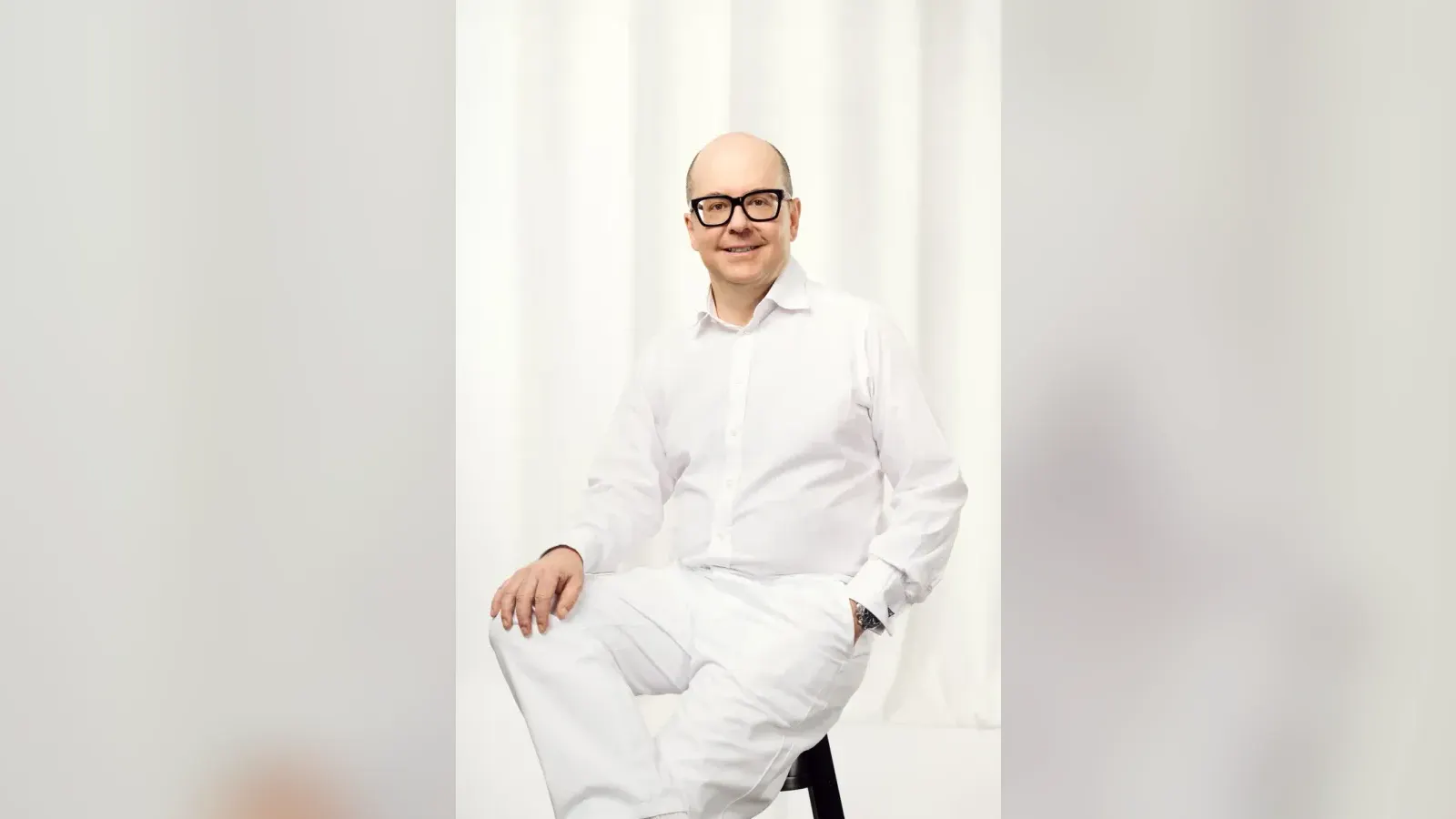 MUDr. Daniel Alexander