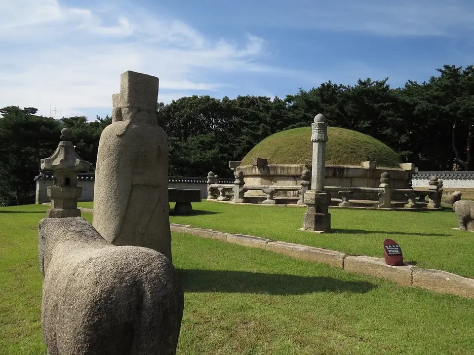 Seolleung and Jeongneung Royal Tombs (Joseon royal tombs, UNESCO World Heritage)