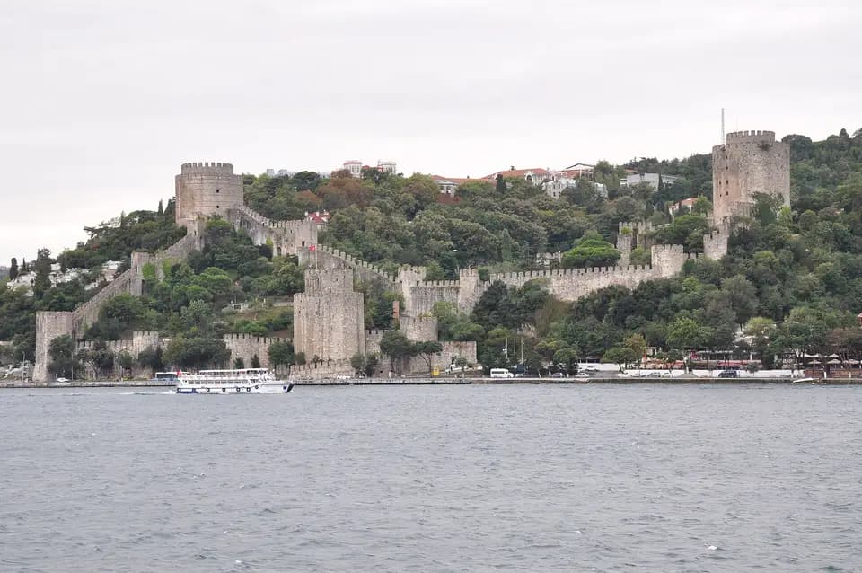 Rumelihisarı (Rumeli Fortress)