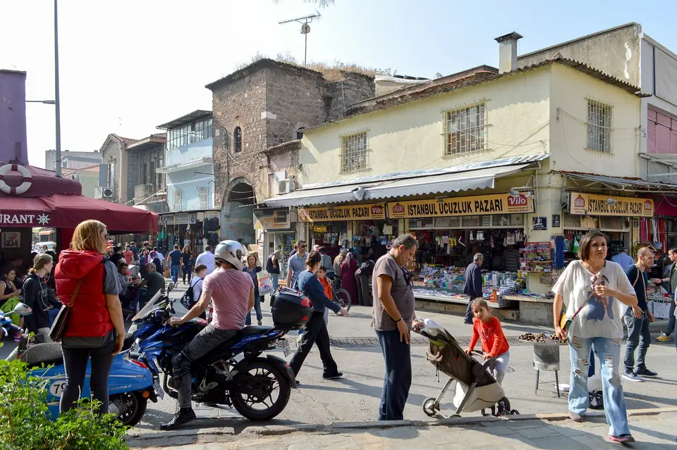 Kemeraltı Bazaar