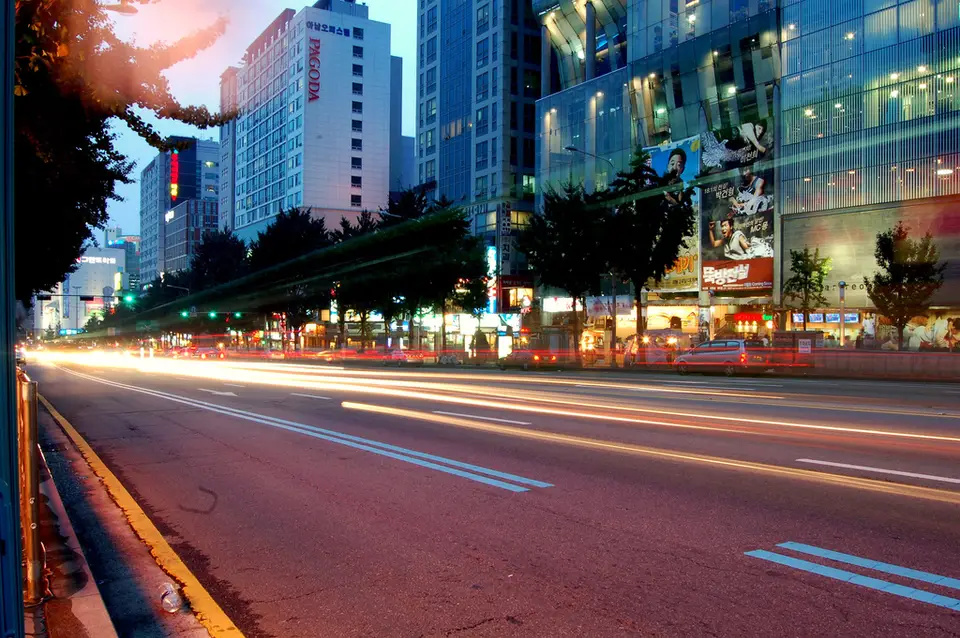 Sinchon shopping and dining streets